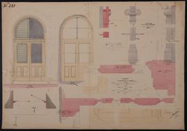 Château de Saint-Germain-en-Laye. Détails de la porte vitrée séparant le salon du sr Bague de sa ...