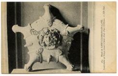 164 – Musée de SAINT-GERMAIN-EN-LAYE. - Lampadaire en bronze trouvé à Saint-Paul-Trois-Châteaux. ...