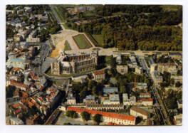 8819 – ST-GERMAIN-EN-LAYE. Le Château et le Parc